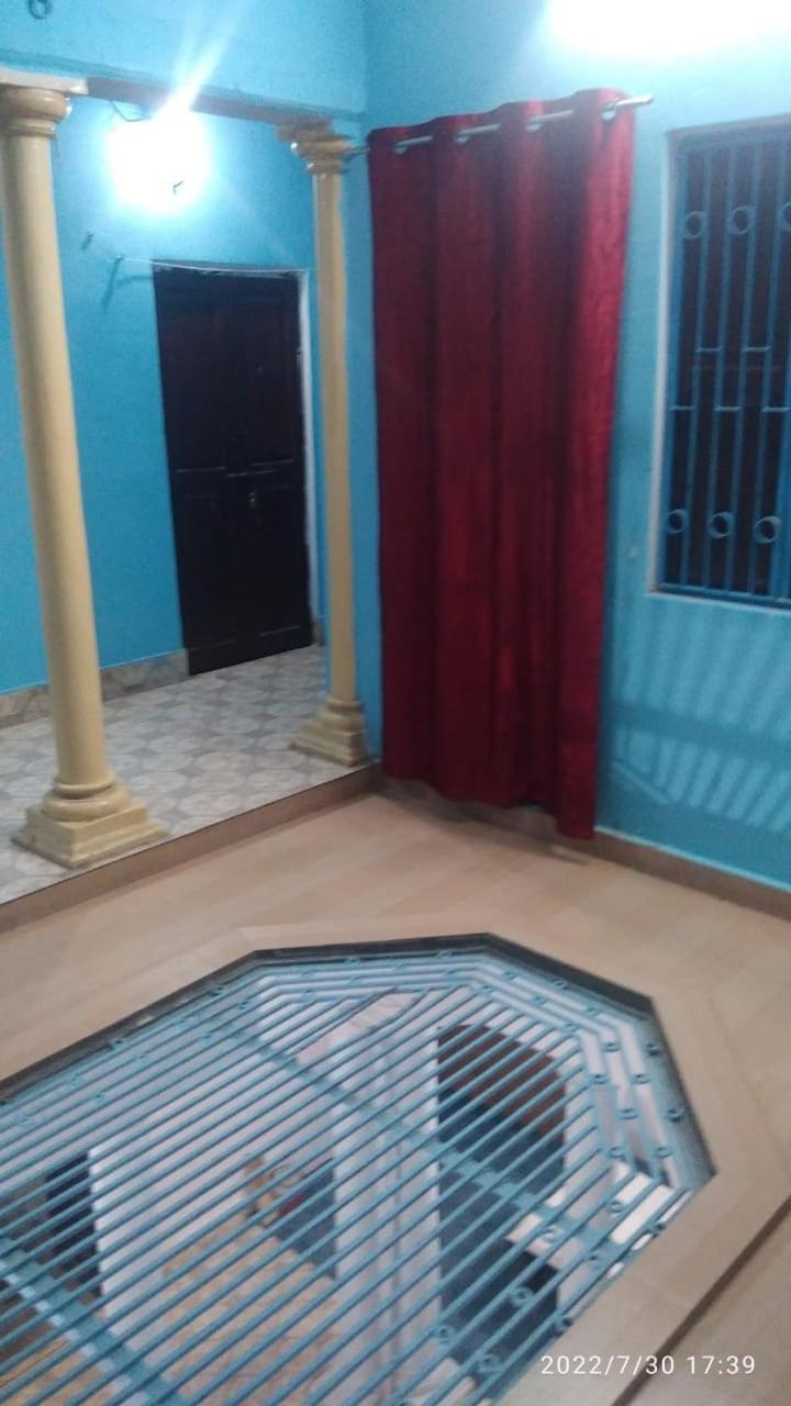 Sankardev Guest House D24 35 Варанаси Екстериор снимка