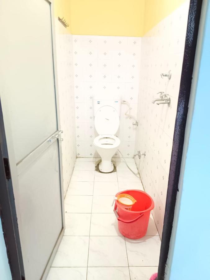 Sankardev Guest House D24 35 Варанаси Екстериор снимка