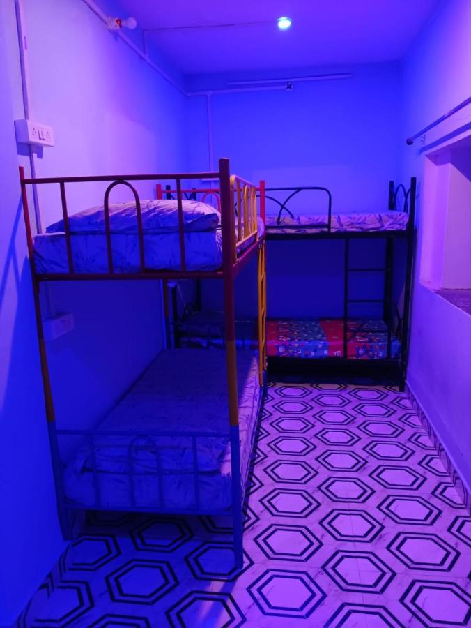 Sankardev Guest House D24 35 Варанаси Екстериор снимка