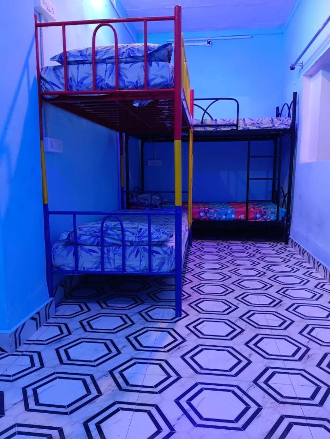 Sankardev Guest House D24 35 Варанаси Екстериор снимка