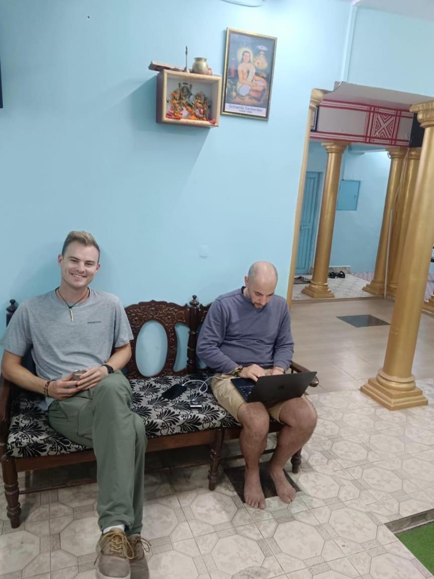 Sankardev Guest House D24 35 Варанаси Екстериор снимка